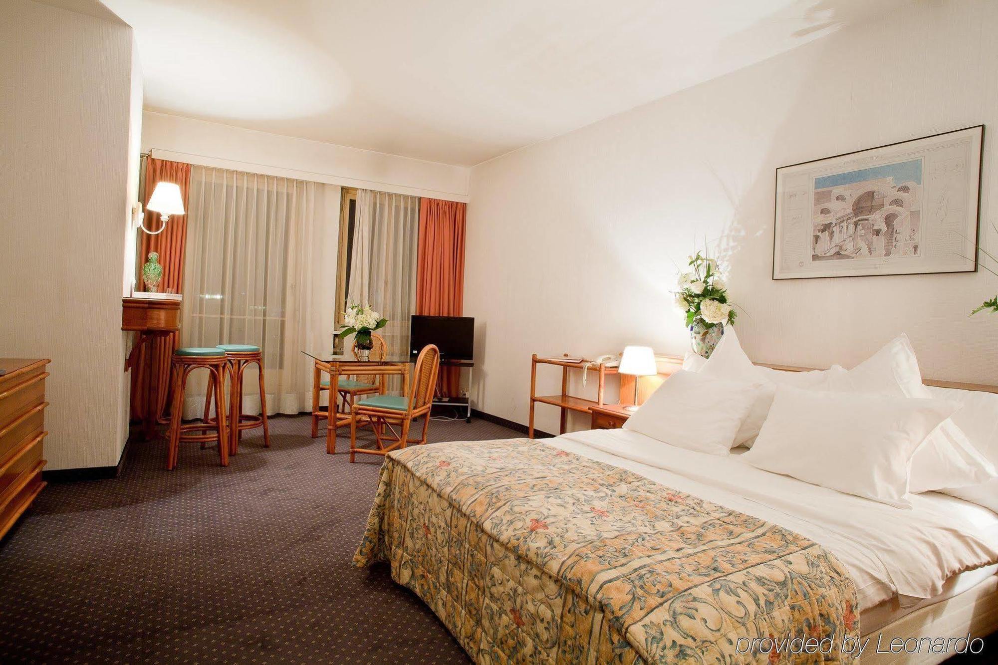 Hotel Sagitta Geneva Room photo